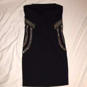 GUESS STUDDED STRAPLESS DRESS